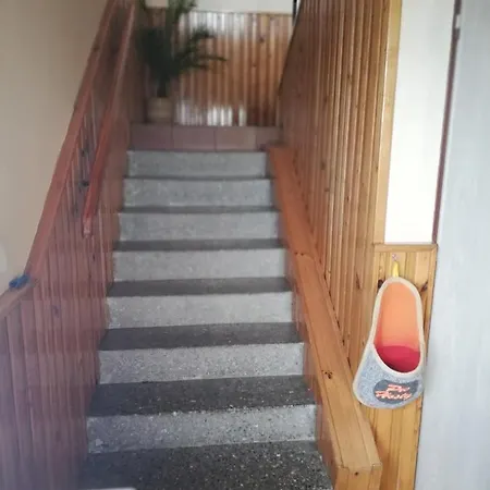 Za Kostelem דירה *